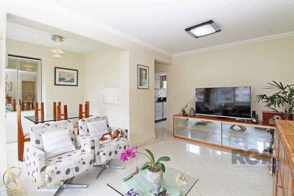 Apartamento à venda com 2 quartos, 75m², 1 suíte, 2 vagas, Rua Pedro Ivo no bairro Mont Serrat em Porto Alegre