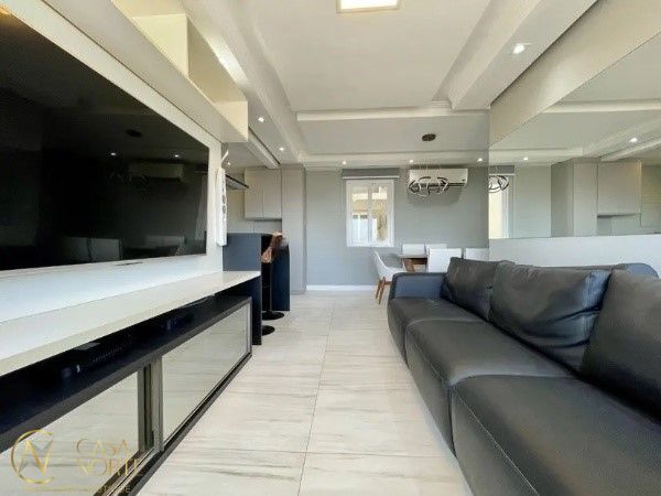 Apartamento à venda com 2 quartos, 86m², 1 suíte, 2 vagas, Avenida João Wallig no bairro Passo da Areia em Porto Alegre
