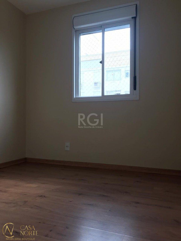 Apartamento à venda com 3 quartos, 61m², 1 suíte, 1 vaga, Rua Coronel Massot no bairro Cristal em Porto Alegre