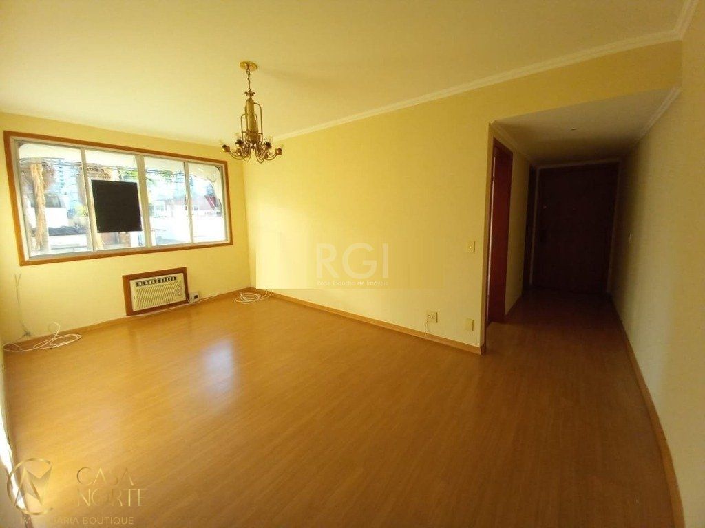 Apartamento à venda com 2 quartos, 72m², 1 vaga, Rua Anita Garibaldi no bairro Mont Serrat em Porto Alegre