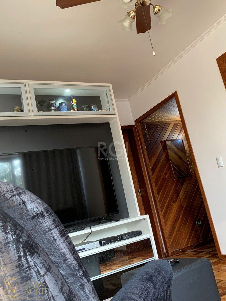 Apartamento à venda com 2 quartos, 64m², Rua Gomes Jardim no bairro Santana em Porto Alegre