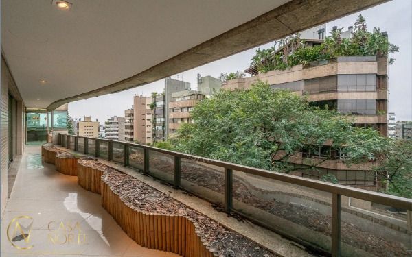 Apartamento à venda com 3 quartos, 301m², 3 suítes, 4 vagas, Rua Farnese no bairro Bela Vista em Porto Alegre