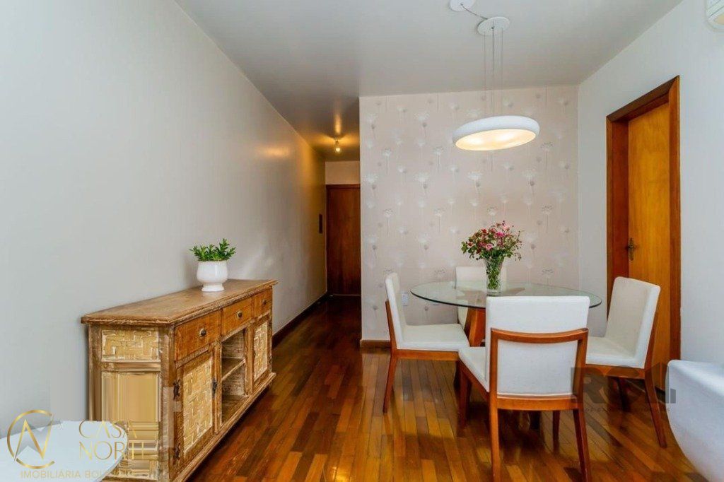 Apartamento à venda com 2 quartos, 85m², 1 vaga, Rua Coronel Feijó no bairro Higienópolis em Porto Alegre
