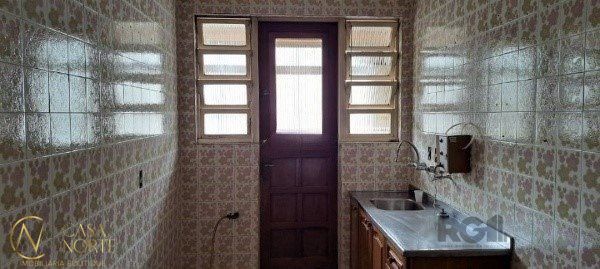 Apartamento à venda com 2 quartos, 74m², 1 vaga, Avenida Lageado no bairro Petrópolis em Porto Alegre