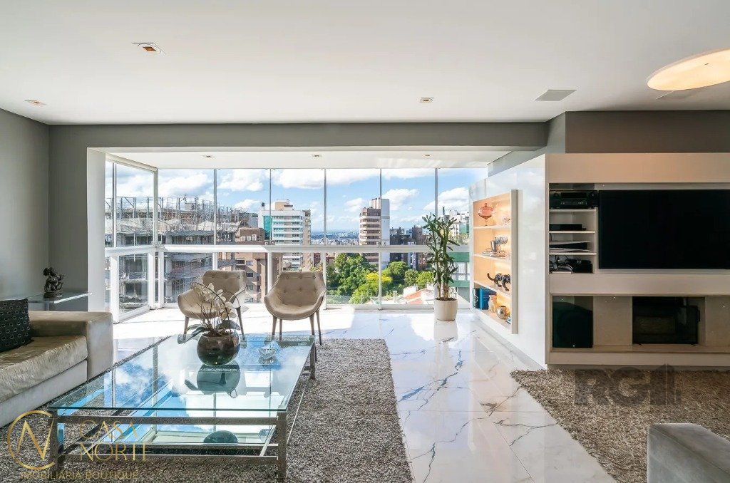 Apartamento à venda com 3 quartos, 152m², 3 suítes, 2 vagas, Rua Casemiro de Abreu no bairro Bela Vista em Porto Alegre
