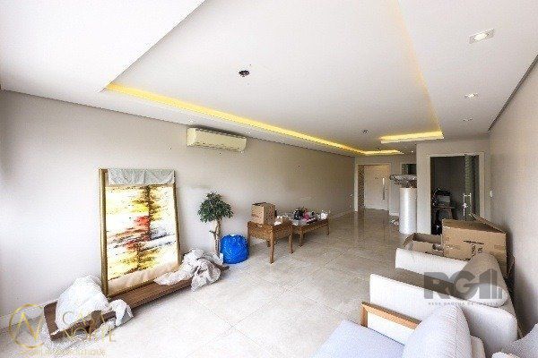 Apartamento à venda com 2 quartos, 116m², 2 suítes, 2 vagas, Avenida Itajaí no bairro Petrópolis em Porto Alegre