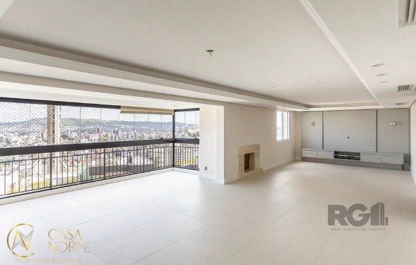 Apartamento à venda com 3 quartos, 320m², 3 suítes, 3 vagas, Rua Engenheiro Teixeira Soares no bairro Bela Vista em Porto Alegre