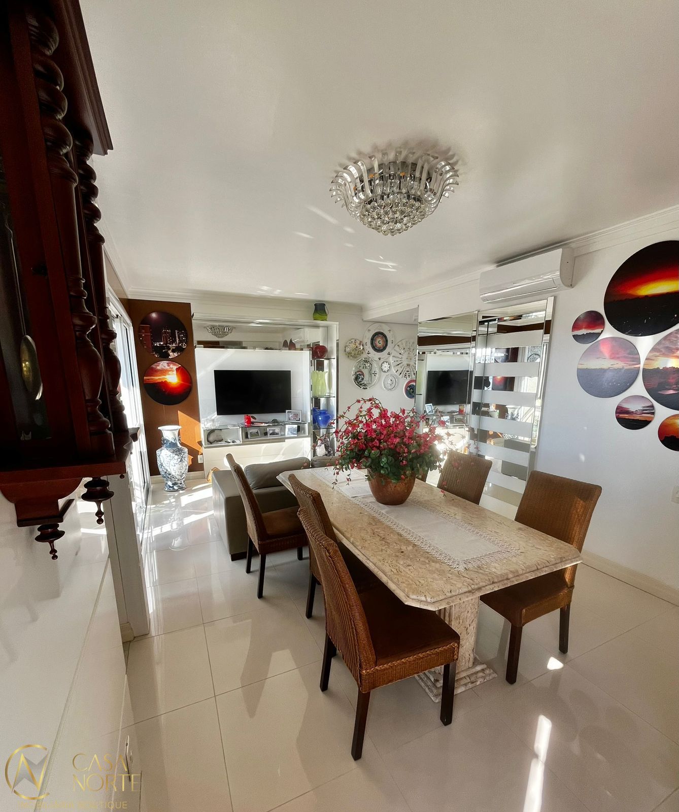 Apartamento à venda com 3 quartos, 94m², 1 suíte, 2 vagas, Avenida Túlio de Rose no bairro Jardim Europa em Porto Alegre
