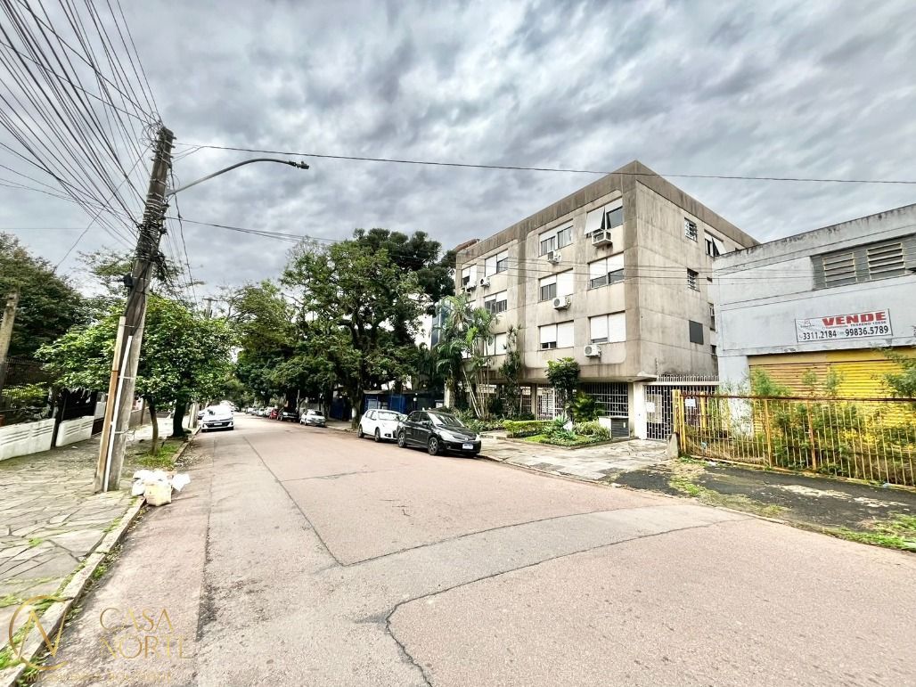 Apartamento à venda com 2 quartos, 75m², 1 vaga, Rua Dom Diogo de Souza no bairro Cristo Redentor em Porto Alegre