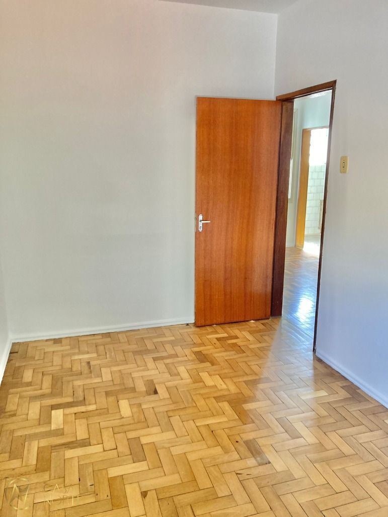 Apartamento à venda com 2 quartos, 57m², Avenida Assis Brasil no bairro Passo da Areia em Porto Alegre