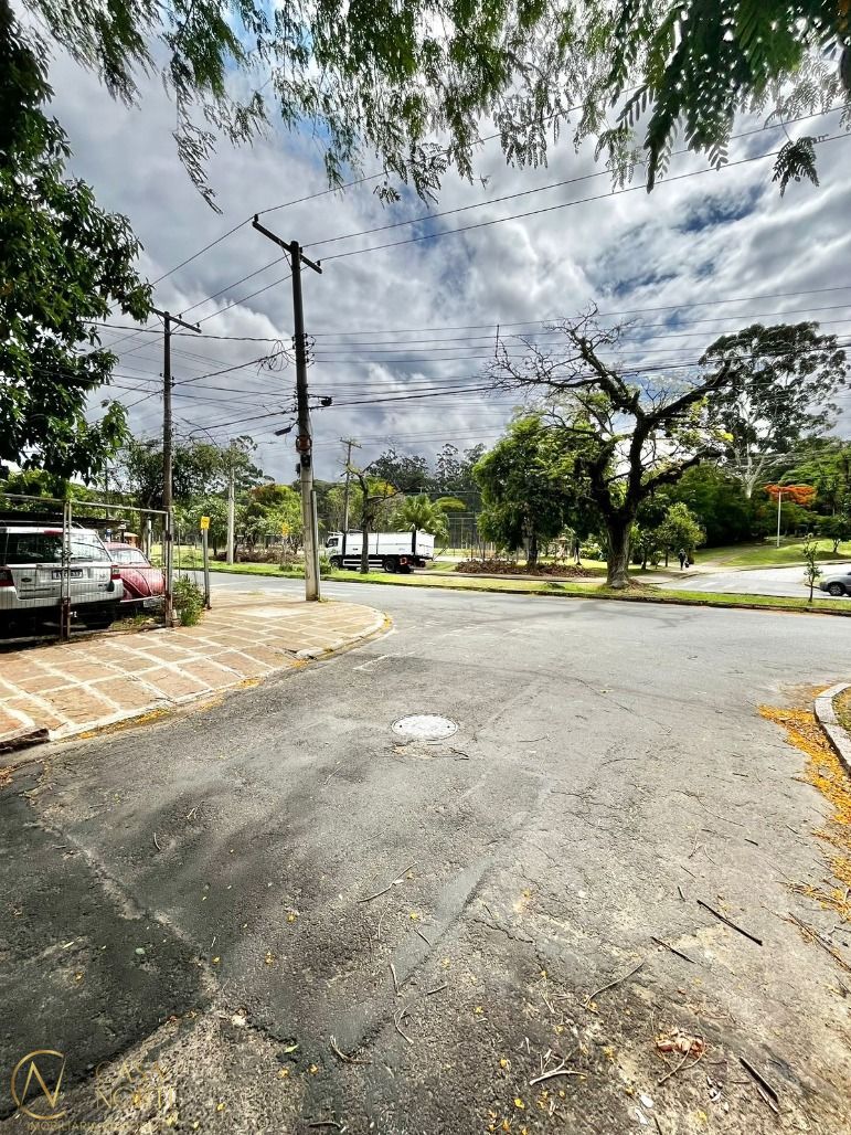 Apartamento à venda com 2 quartos, 51m², Rua Caxias do Sul no bairro Passo da Areia em Porto Alegre