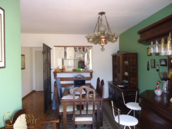 Apartamento à venda com 2 quartos, 66m², 1 vaga, Rua Pedro Velho no bairro Partenon em Porto Alegre
