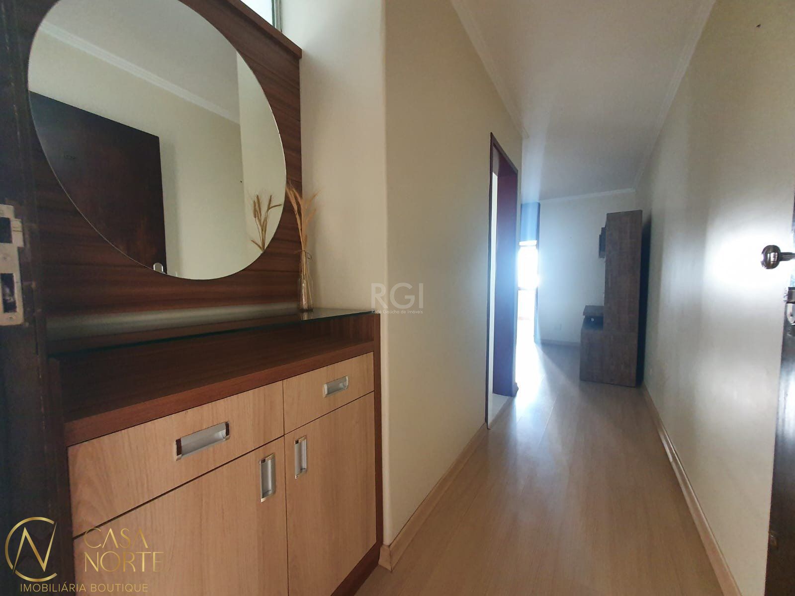 Apartamento à venda com 1 quarto, 44m², 1 suíte, 1 vaga, Rua São Luis no bairro Santana em Porto Alegre