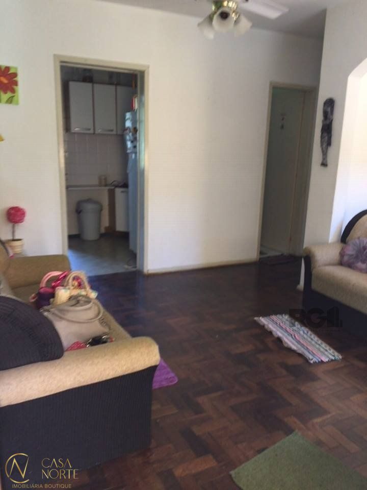 Apartamento à venda com 3 quartos, 77m², 1 vaga, Rua Marechal Mesquita no bairro Teresópolis em Porto Alegre