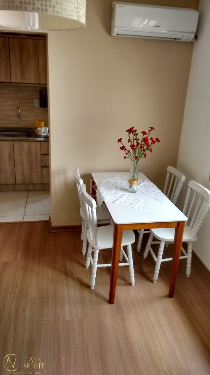 Apartamento à venda com 1 quarto, 36m², 1 suíte, Rua São Luis no bairro Santana em Porto Alegre