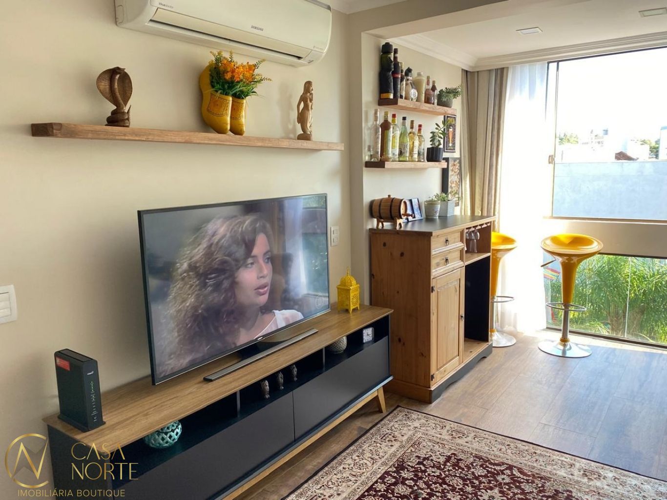 Apartamento à venda com 2 quartos, 73m², 1 vaga, Santana no bairro Santana em Porto Alegre