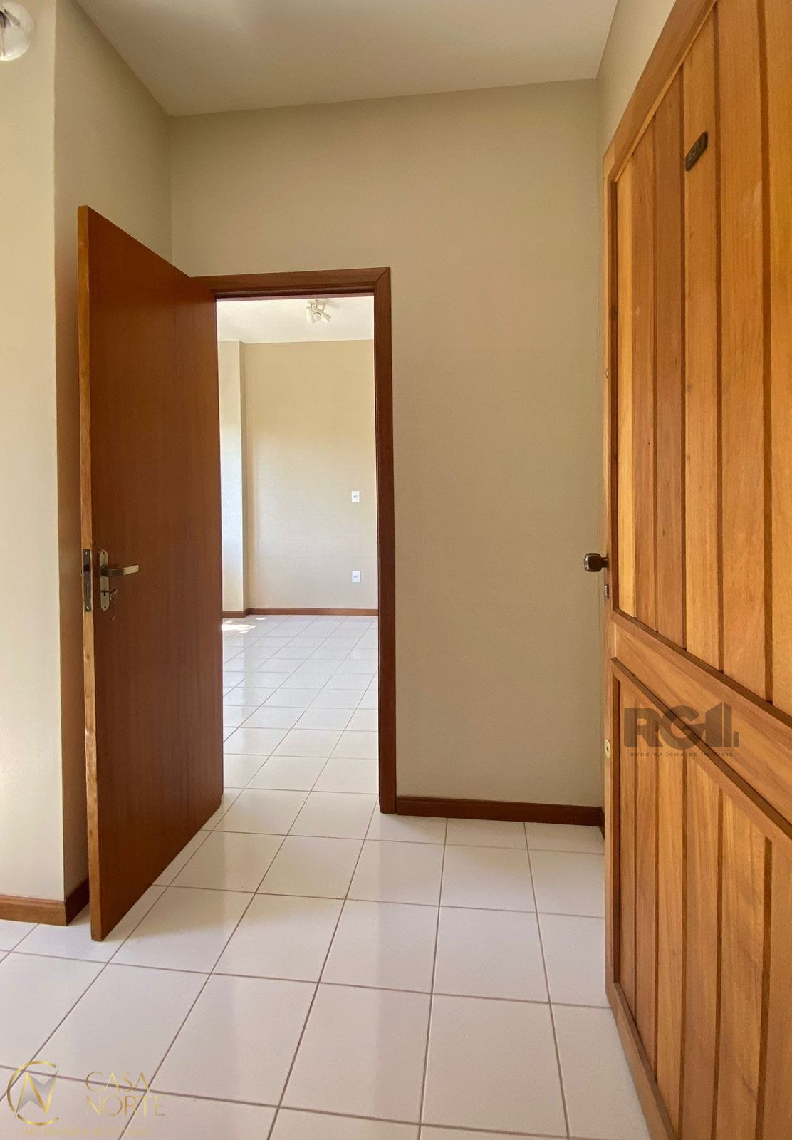 Sala Comercial à venda , 25m², Avenida Itaqui no bairro Petrópolis em Porto Alegre