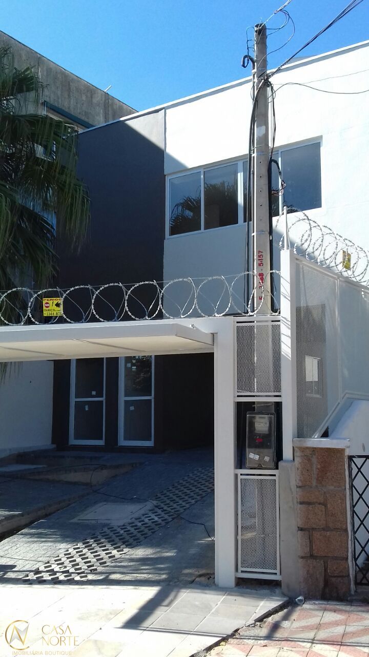 Apartamento à venda com 1 quarto, 36m², 1 vaga, Rua Fagundes Varela no bairro Santo Antônio em Porto Alegre