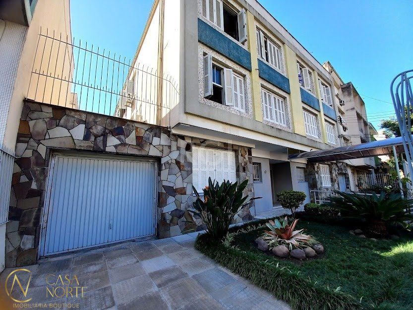 Apartamento à venda com 3 quartos, 104m², Rua Barao do Triunfo no bairro Menino Deus em Porto Alegre