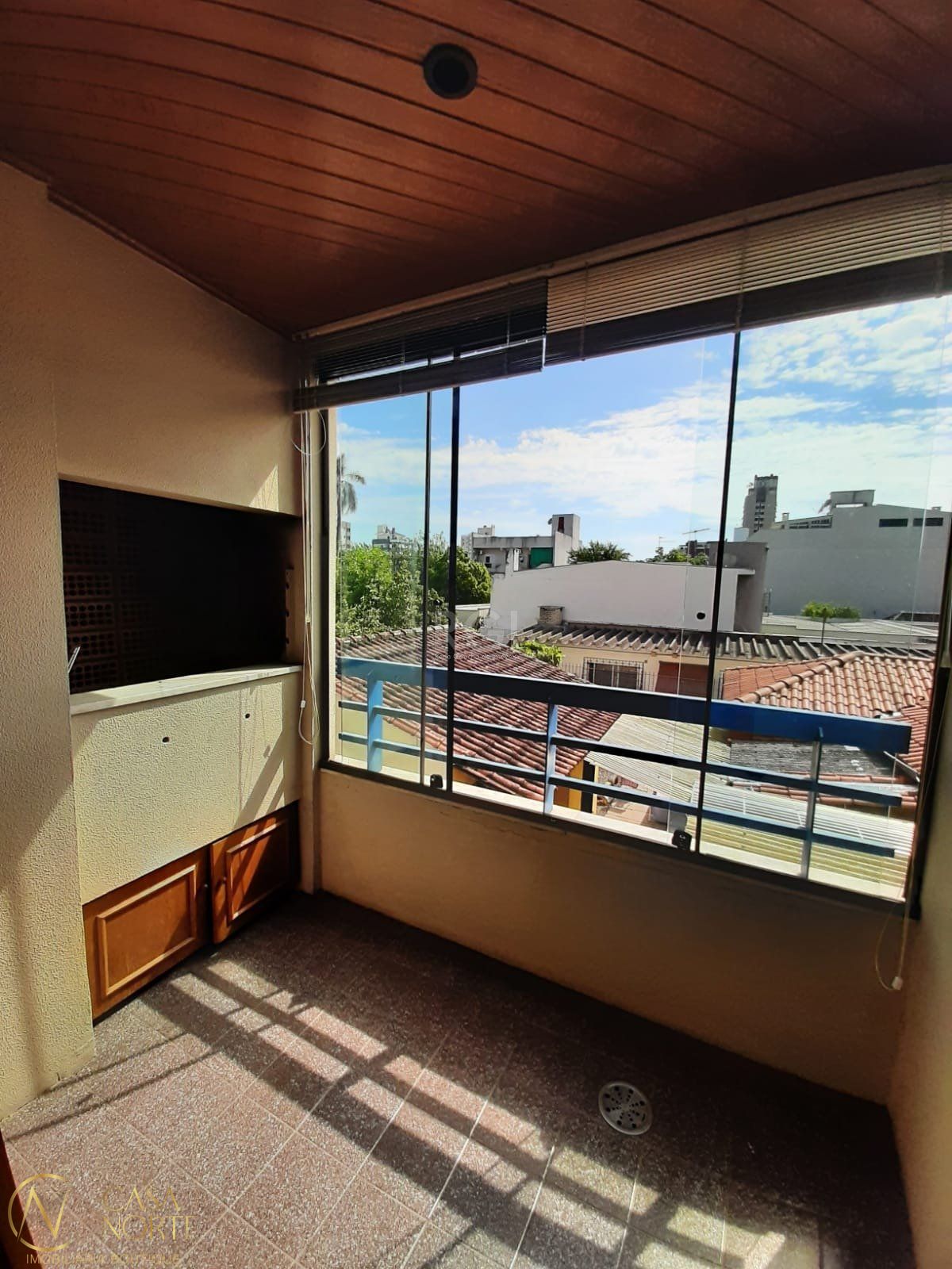 Apartamento à venda com 2 quartos, 59m², 1 vaga, Rua Monsenhor Veras no bairro Santana em Porto Alegre