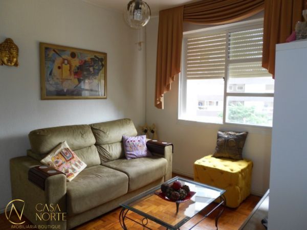 Apartamento à venda com 4 quartos, 83m², Rua Barão de Ubá no bairro Bela Vista em Porto Alegre