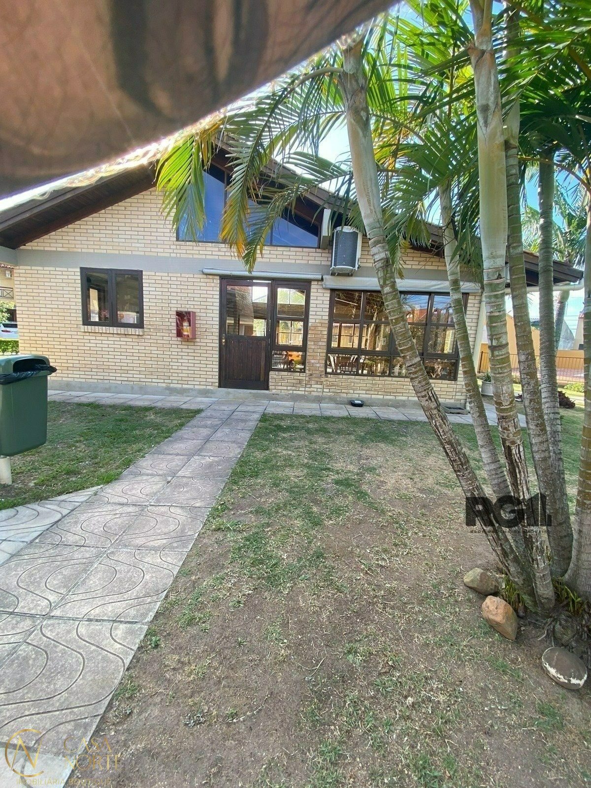 Casa de Condomínio à venda com 2 quartos, 84m², 1 suíte, 1 vaga, Avenida Edgar Pires de Castro no bairro Hípica em Porto Alegre