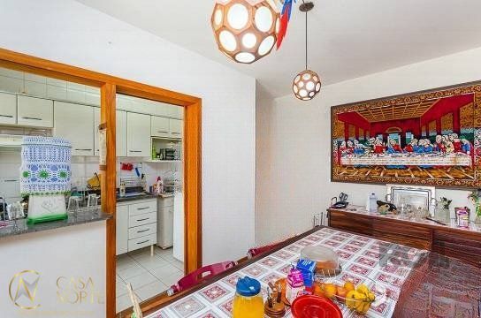 Cobertura à venda com 3 quartos, 165m², 2 suítes, 2 vagas, Rua Domingos Crescencio no bairro Santana em Porto Alegre