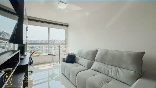 Apartamento à venda com 2 quartos, 68m², 1 suíte, 2 vagas, Rua São Luís no bairro Santana em Porto Alegre