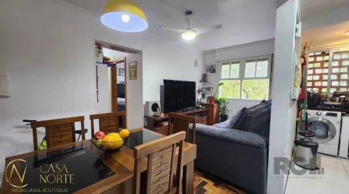 Apartamento à venda com 2 quartos, 55m², 1 vaga, Rua Ferreira Viana no bairro Petrópolis em Porto Alegre
