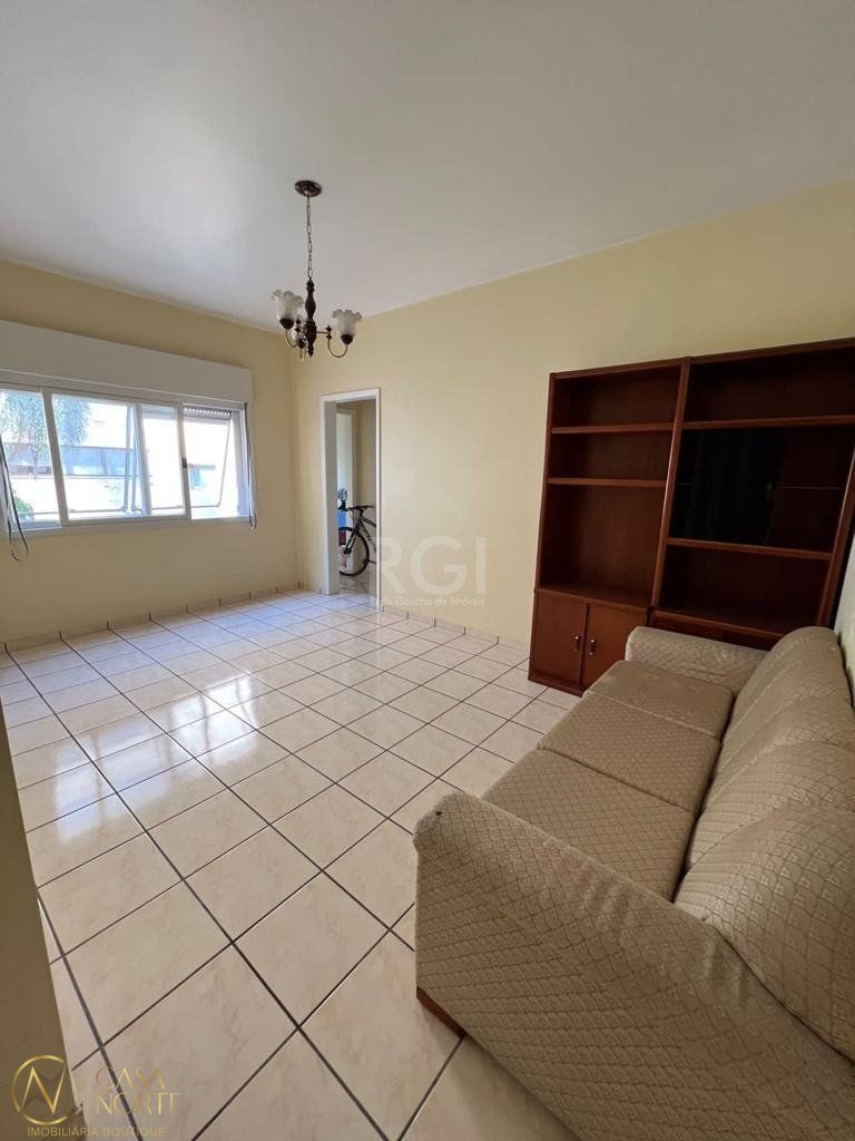 Apartamento à venda com 2 quartos, 83m², 1 suíte, Avenida Jerônimo de Ornelas no bairro Santana em Porto Alegre