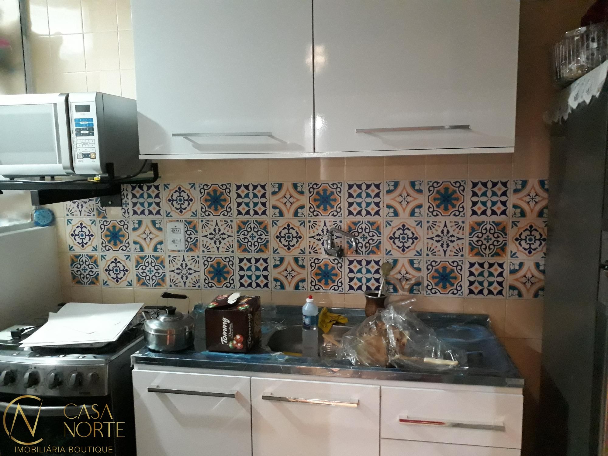 Kitnet à venda com 1 quarto, 31m², 1 vaga, Rua Vicente da Fontoura no bairro Rio Branco em Porto Alegre