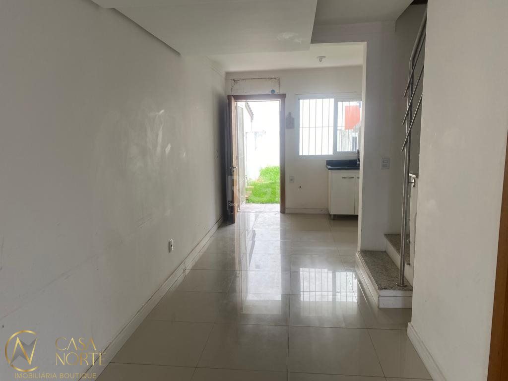 Casa à venda com 3 quartos, 110m², 1 suíte, 2 vagas, Rua José Braulio da Fonseca no bairro Hípica em Porto Alegre