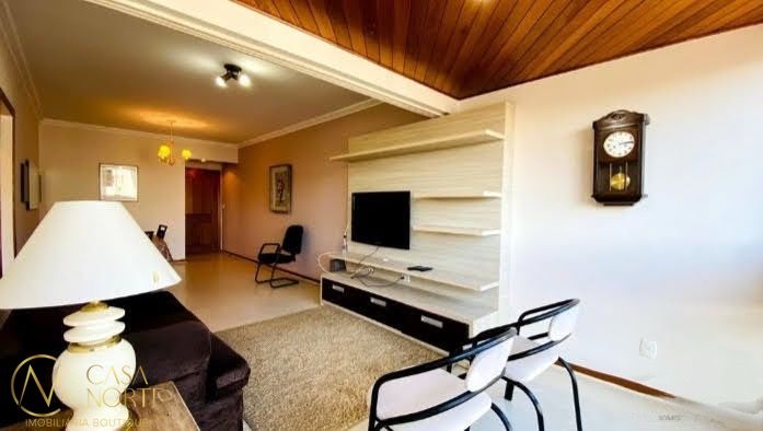 Apartamento à venda com 2 quartos, 78m², 1 vaga, Avenida Independência no bairro Independência em Porto Alegre