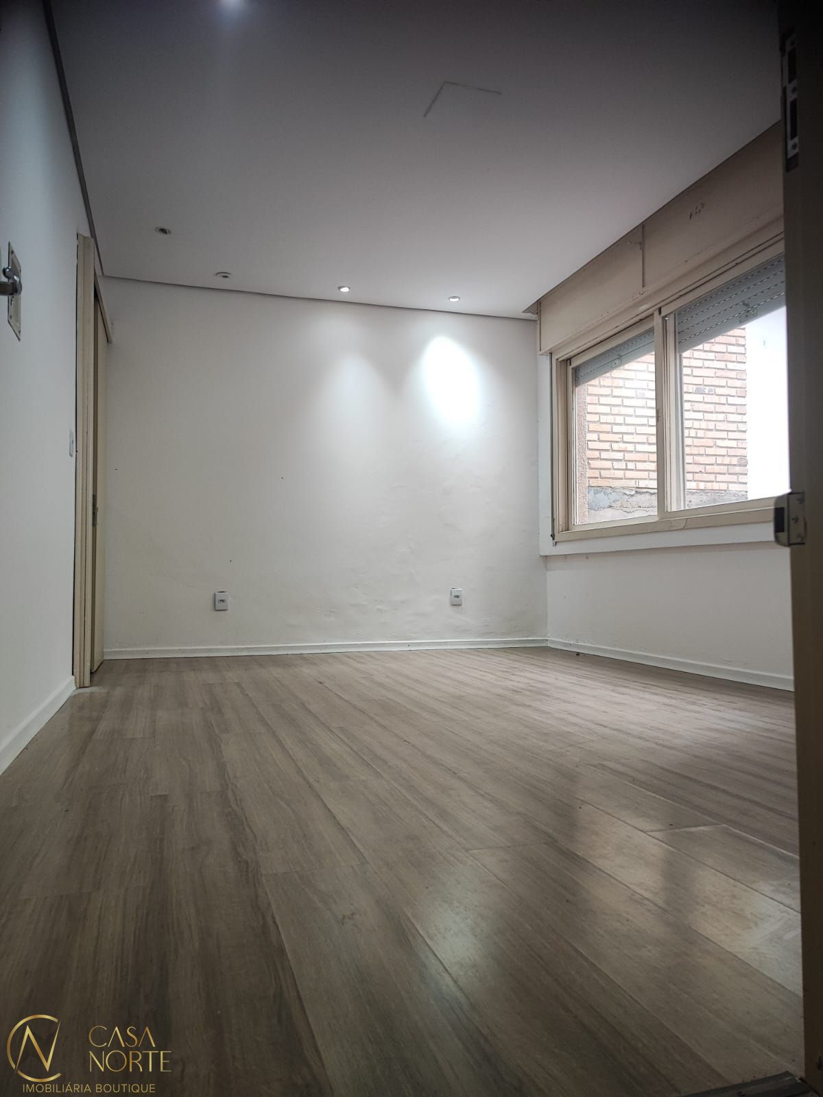 Apartamento à venda com 1 quarto, 27m², Avenida Iguassu no bairro Petrópolis em Porto Alegre