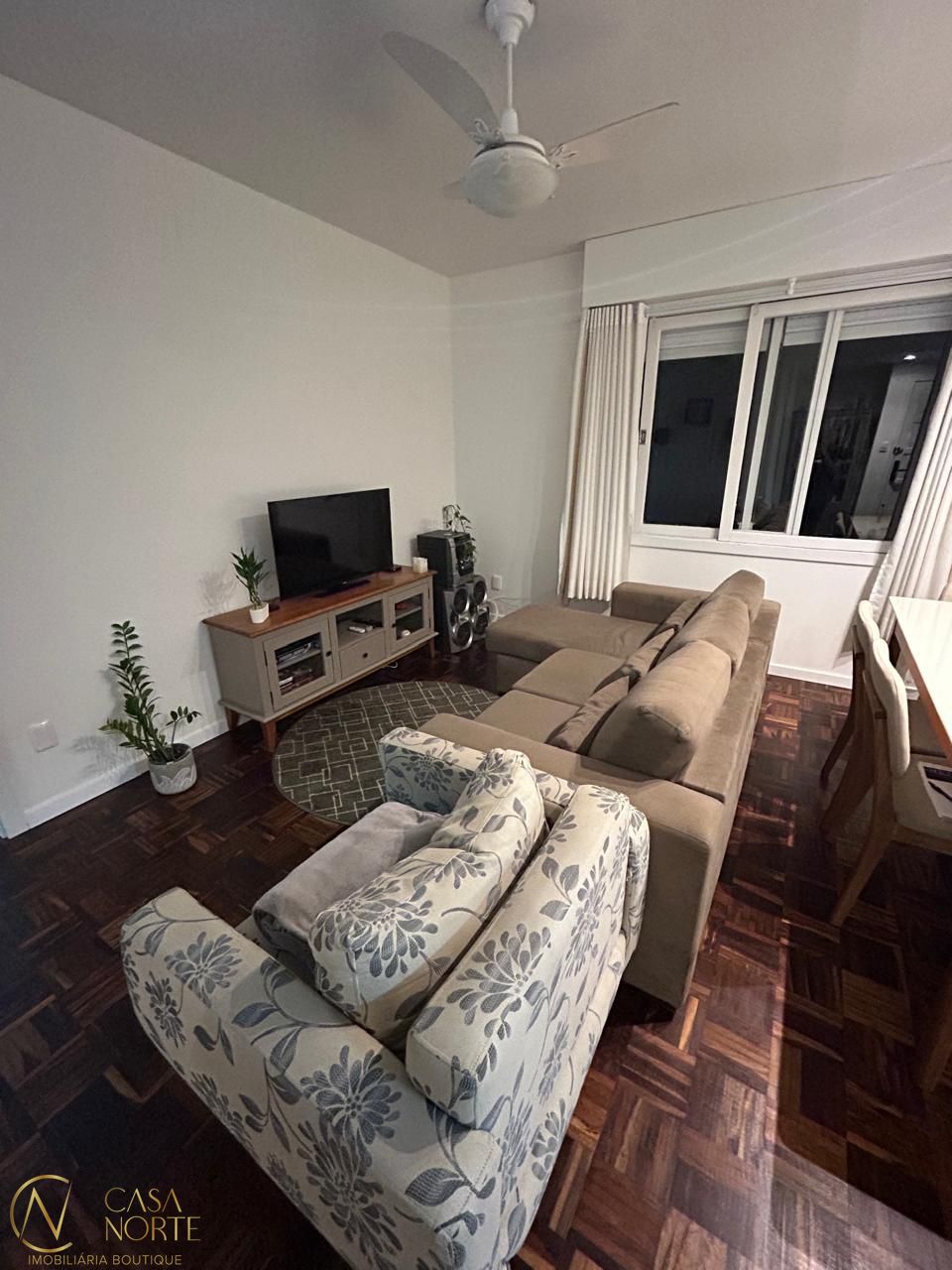 Apartamento à venda com 2 quartos, 90m², 1 suíte, 1 vaga, Vicente da Fontoura no bairro Rio Branco em Porto Alegre