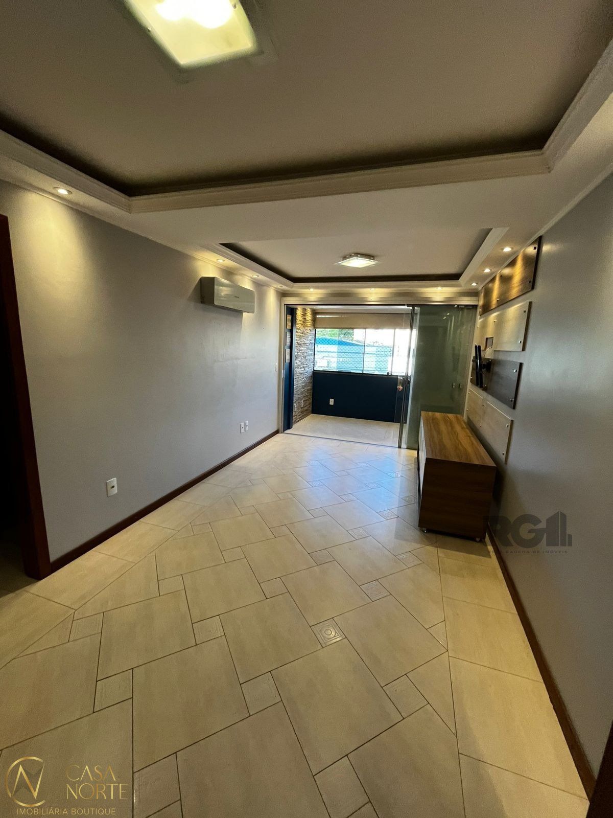 Apartamento à venda com 2 quartos, 69m², 1 suíte, 1 vaga, Rua Livramento no bairro Santana em Porto Alegre