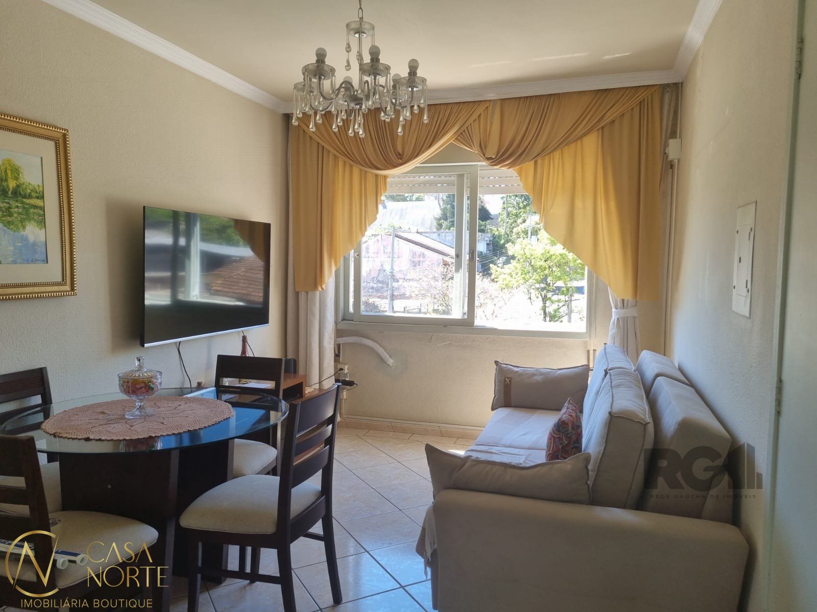 Apartamento à venda com 2 quartos, 58m², 1 vaga, Rua Santa Isabel no bairro Bom Jesus em Porto Alegre