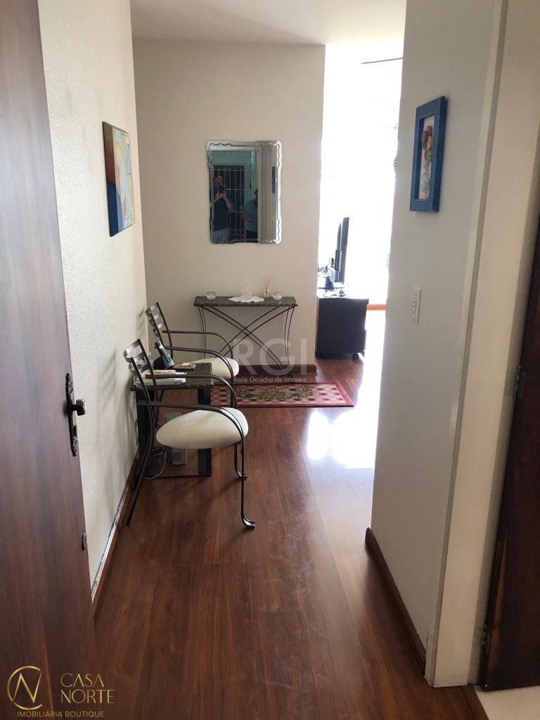 Apartamento à venda com 2 quartos, 80m², 1 vaga, Rua Marcio Dias no bairro Nonoai em Porto Alegre