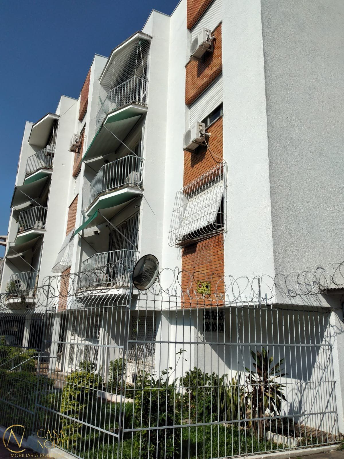 Apartamento à venda com 2 quartos, 69m², 1 vaga, Rua Fagundes Varela no bairro Santo Antônio em Porto Alegre