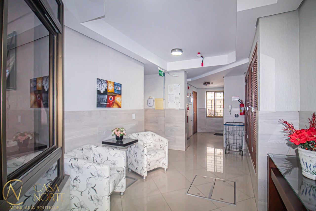Apartamento à venda com 2 quartos, 70m², 1 suíte, 1 vaga, Rua Machado de Assis no bairro Partenon em Porto Alegre