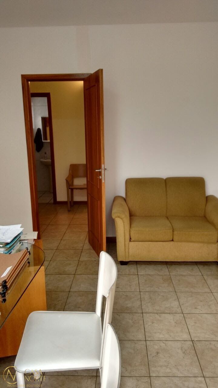 Sala Comercial à venda com 1 quarto, 33m², Rua General Lima e Silva no bairro Centro Histórico em Porto Alegre