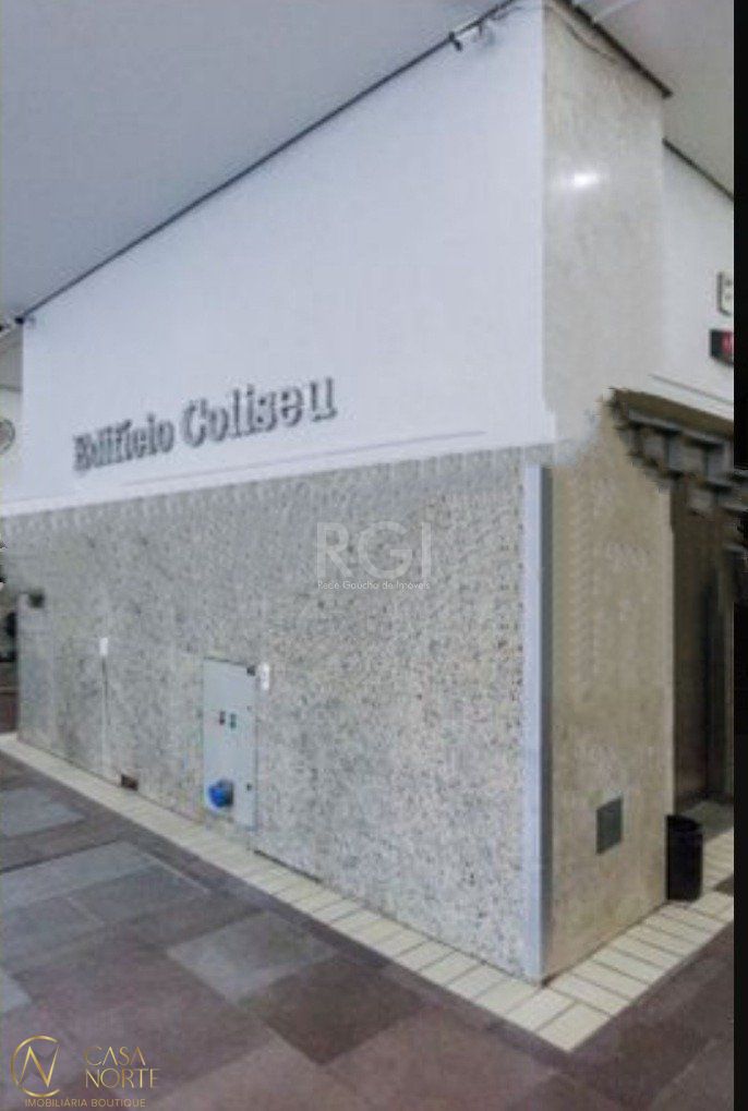 Sala Comercial à venda , 23m², Praça Osvaldo Cruz no bairro Centro Histórico em Porto Alegre