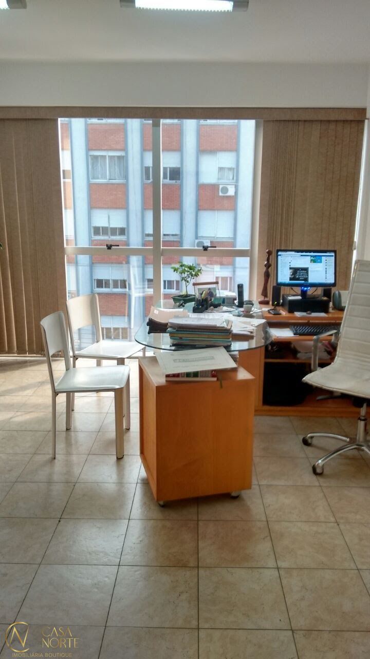 Sala Comercial à venda com 1 quarto, 33m², Rua General Lima e Silva no bairro Centro Histórico em Porto Alegre