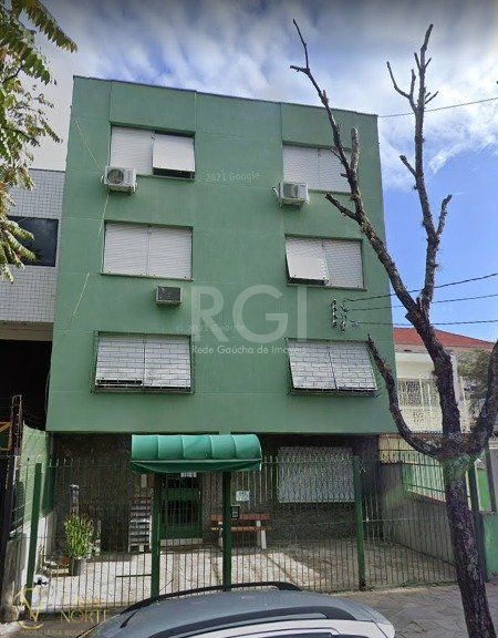Apartamento à venda com 2 quartos, 66m², Rua Luiz Manoel no bairro Santana em Porto Alegre