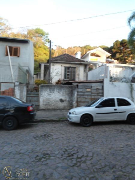 Terreno à venda  com 1109m², Rua Dona Amelia no bairro Santa Tereza em Porto Alegre