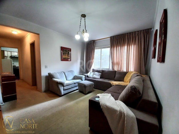 Apartamento à venda com 3 quartos, 99m², 1 suíte, 1 vaga, Rua Duque de Caxias no bairro Centro Histórico em Porto Alegre