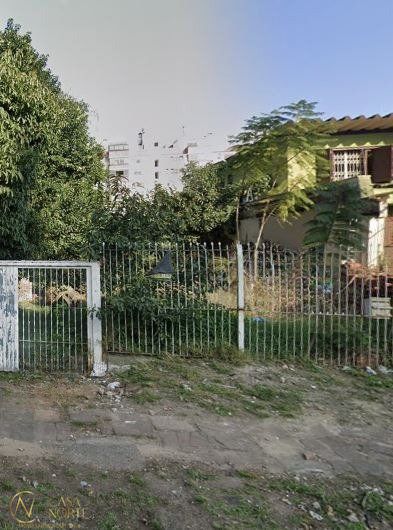 Terreno à venda  com 421m², Rua Veador Porto no bairro Santana em Porto Alegre