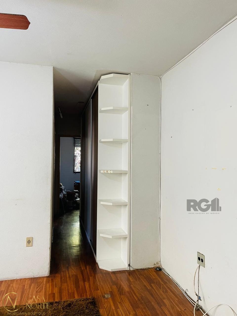 Apartamento à venda com 2 quartos, 59m², 1 vaga, Rua Santa Isabel no bairro Bom Jesus em Porto Alegre