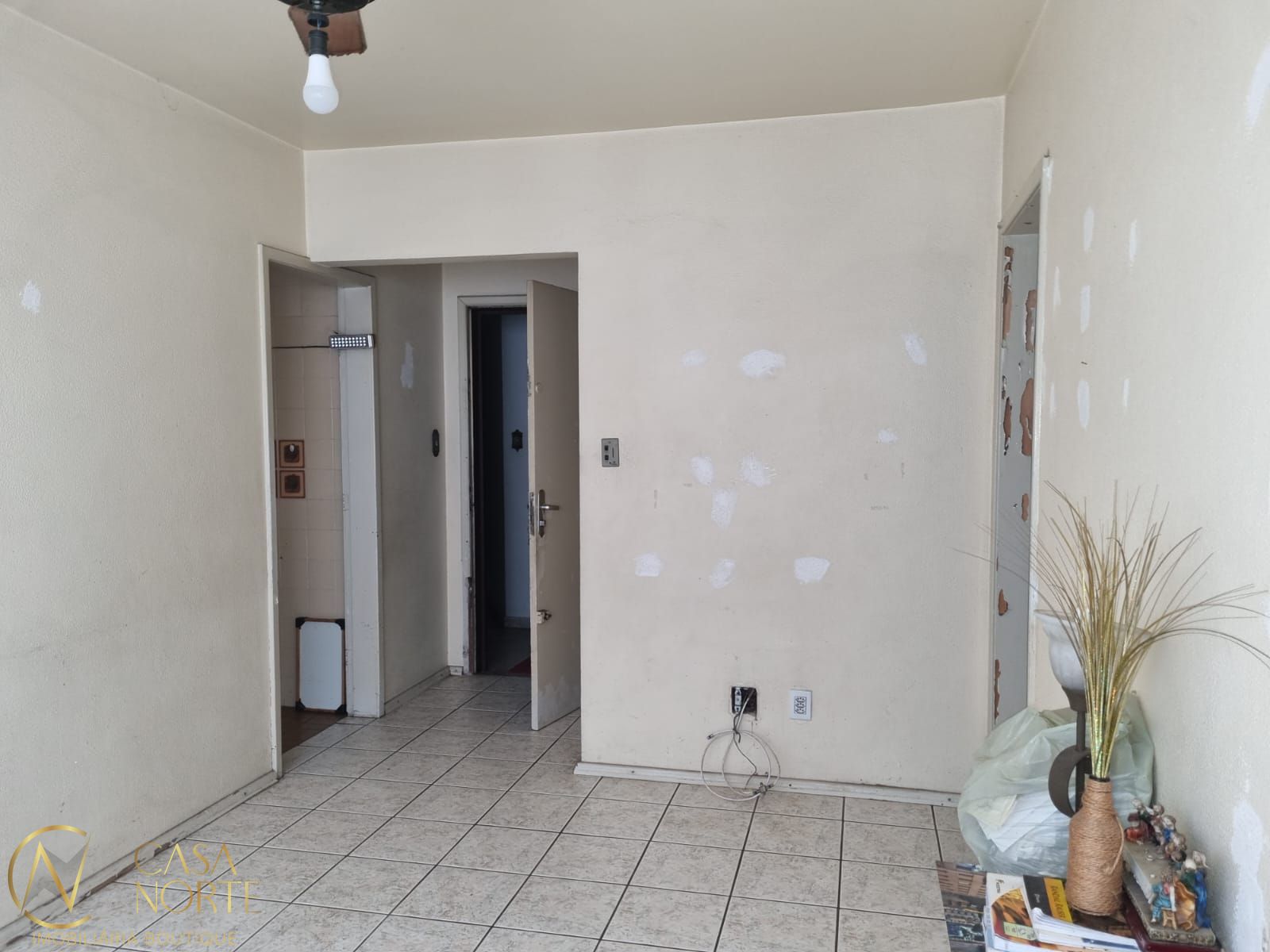 Apartamento à venda com 1 quarto, 48m², Avenida Bento Gonçalves no bairro Partenon em Porto Alegre
