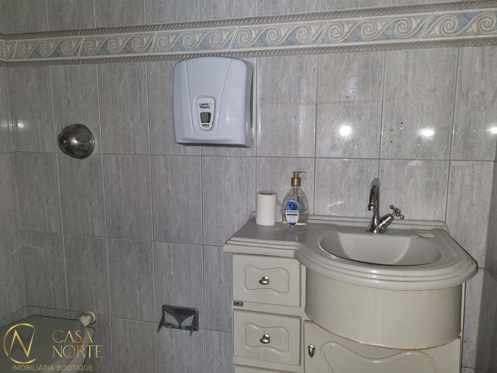 Apartamento à venda com 1 quarto, 48m², Avenida Bento Gonçalves no bairro Partenon em Porto Alegre